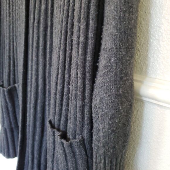 Gap Wool Cozy Open Long Cardigan Sweater Charcoal Grey Womens Sz M L has pilling - Picture 9 of 16